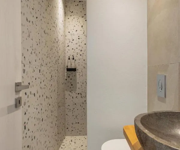 Utopia Luxury Apartment